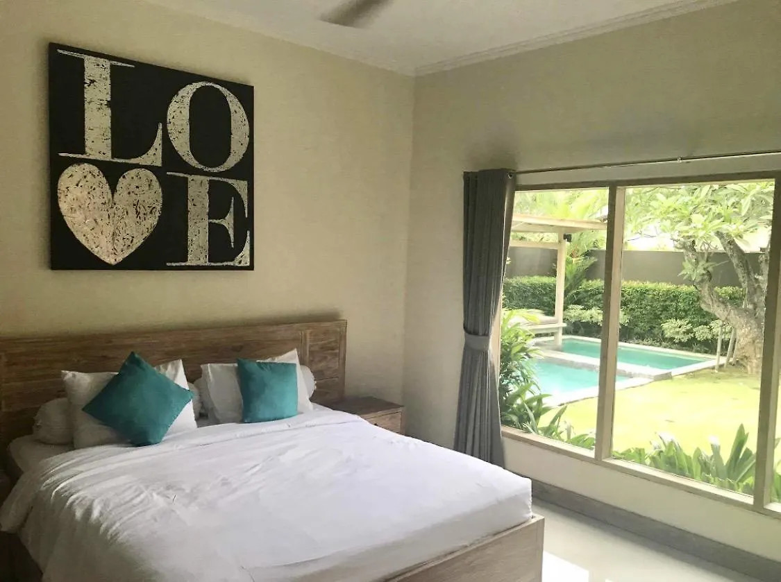 Villa Besar Seminyak 0*,