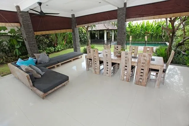 Villa Besar Seminyak 0*,  Indonesia