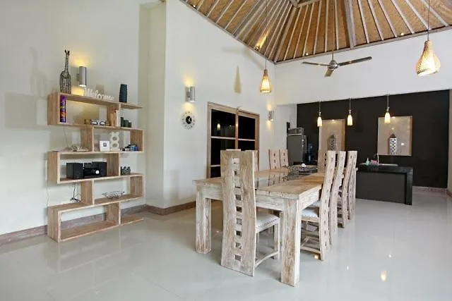 Villa Besar Seminyak
