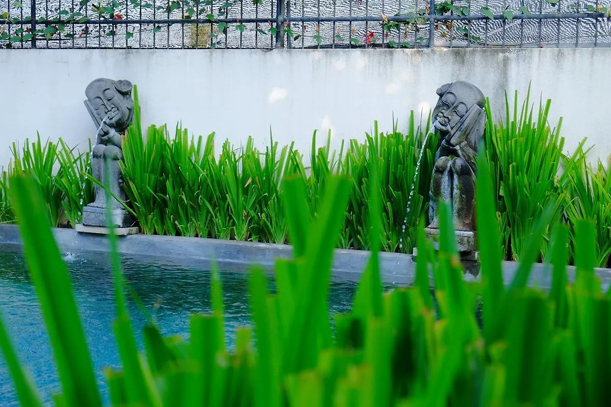 Villa Besar Seminyak 0*,