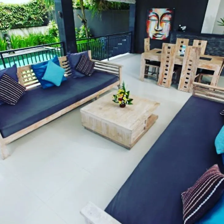 Villa Besar Seminyak