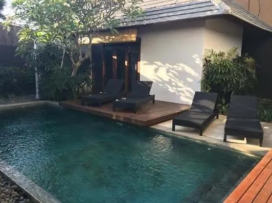 Villa Besar Seminyak